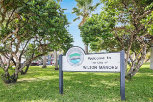 1901 N Andrews Avenue, 217, Wilton Manors, FL 33311