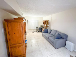 Photo for 2738 S University Drive, A15, Davie, FL 33328 - Listing #FX-10420288 2738 S University Drive, A15, Davie, FL 33328