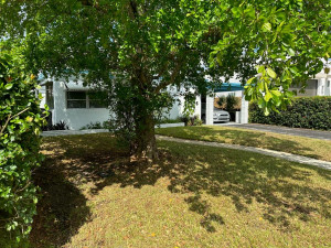 1729 NE 16th Terrace, Fort Lauderdale, FL 33305