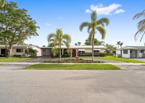 Photo for 1266 SW 2nd Avenue, Pompano Beach, FL 33060 - Listing #FX-10420191 1266 SW 2nd Avenue, Pompano Beach, FL 33060