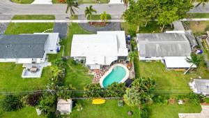 Photo for 1266 SW 2nd Avenue, Pompano Beach, FL 33060 - Listing #FX-10420191 1266 SW 2nd Avenue, Pompano Beach, FL 33060