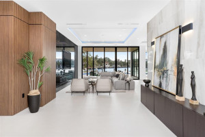 2418 Fryer Point, Fort Lauderdale, FL 33305