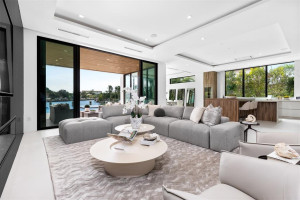 2418 Fryer Point, Fort Lauderdale, FL 33305