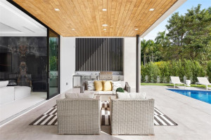 2418 Fryer Point, Fort Lauderdale, FL 33305