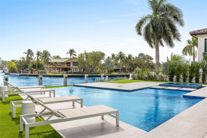 2418 Fryer Point, Fort Lauderdale, FL 33305