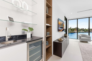 2418 Fryer Point, Fort Lauderdale, FL 33305