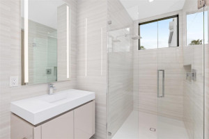 2418 Fryer Point, Fort Lauderdale, FL 33305