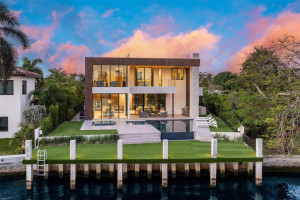 2418 Fryer Point, Fort Lauderdale, FL 33305