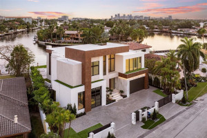 2418 Fryer Point, Fort Lauderdale, FL 33305