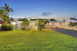 1905 NE 30th Street, Fort Lauderdale, FL 33306