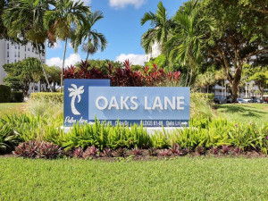 Photo for 575 Oaks Lane, 703, Pompano Beach, FL 33069 - Listing #FX-10423062 575 Oaks Lane, 703, Pompano Beach, FL 33069