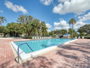 Photo for 575 Oaks Lane, 703, Pompano Beach, FL 33069 - Listing #FX-10423062 575 Oaks Lane, 703, Pompano Beach, FL 33069