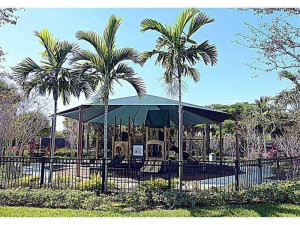 Photo for 575 Oaks Lane, 703, Pompano Beach, FL 33069 - Listing #FX-10423062 575 Oaks Lane, 703, Pompano Beach, FL 33069