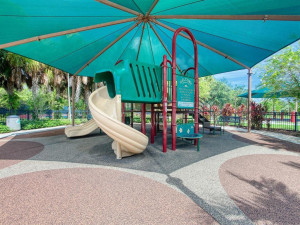 Photo for 575 Oaks Lane, 703, Pompano Beach, FL 33069 - Listing #FX-10423062 575 Oaks Lane, 703, Pompano Beach, FL 33069