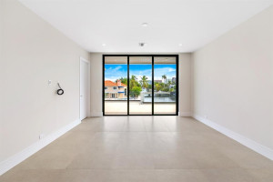 100 Royal Palm Drive, Fort Lauderdale, FL 33301