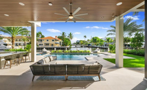 100 Royal Palm Drive, Fort Lauderdale, FL 33301