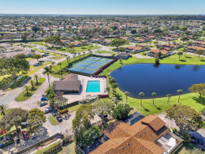 Photo for 9649 Boca Gardens Circle N, #A, Boca Raton, FL 33496 - Listing #FX-10425070 9649 Boca Gardens Circle N, #A, Boca Raton, FL 33496