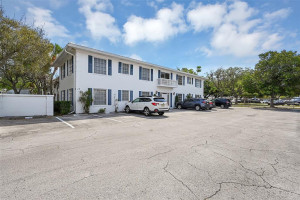 2250 NE 66th Street, 1503, Fort Lauderdale, FL 33308