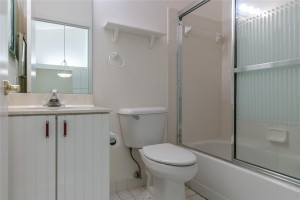 Photo for 9201 Vineland Court, C, Boca Raton, FL 33496 - Listing #FX-10425976 9201 Vineland Court, C, Boca Raton, FL 33496