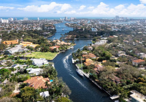 1100 SE 4th Street, Fort Lauderdale, FL 33301