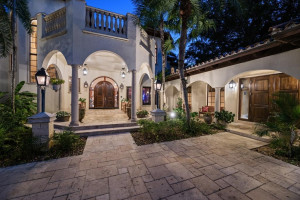 1100 SE 4th Street, Fort Lauderdale, FL 33301