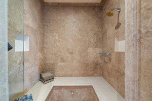 1100 SE 4th Street, Fort Lauderdale, FL 33301