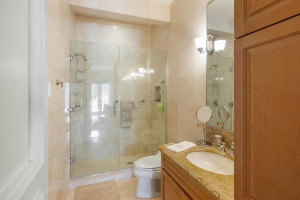 1100 SE 4th Street, Fort Lauderdale, FL 33301