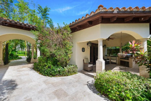 1100 SE 4th Street, Fort Lauderdale, FL 33301