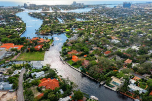 1100 SE 4th Street, Fort Lauderdale, FL 33301