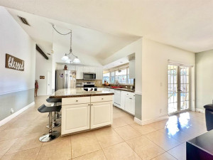 5007 SW 105th Avenue, Cooper City