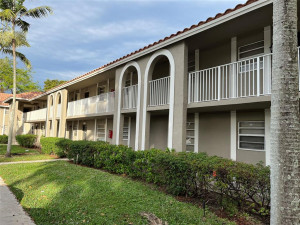11215 Royal Palm Boulevard, 11215, Coral Springs, FL 33065