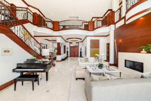 30 S Compass Drive, Fort Lauderdale, FL 33308