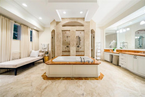 30 S Compass Drive, Fort Lauderdale, FL 33308