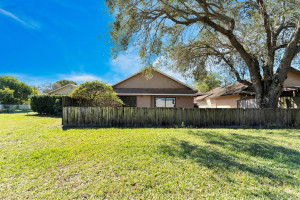 Photo for 9975 SW 59th Court, Cooper City, FL 33328 - Listing #FX-10426005 9975 SW 59th Court, Cooper City, FL 33328