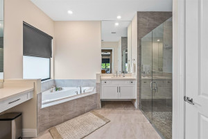 9335 Bayside Circle, Parkland, FL 33076