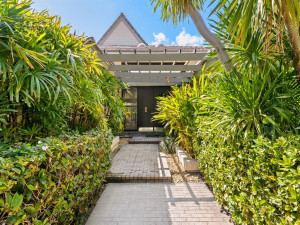 4001 Ibis Point Circle, Boca Raton, FL 33431