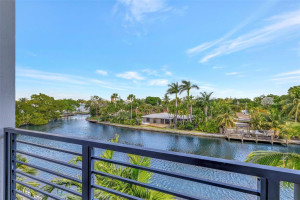 2900 NE 12th Terrace 28, Oakland Park, FL 33334