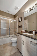 2900 NE 12th Terrace 28, Oakland Park, FL 33334