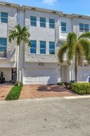 2900 NE 12th Terrace 28, Oakland Park, FL 33334