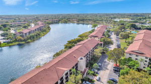 Photo for 1201 SW 141st Avenue, 309J, Pembroke Pines, FL 33027 - Listing #FX-10429806 1201 SW 141st Avenue, 309J, Pembroke Pines, FL 33027