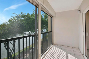 Photo for 1201 SW 141st Avenue, 309J, Pembroke Pines, FL 33027 - Listing #FX-10429806 1201 SW 141st Avenue, 309J, Pembroke Pines, FL 33027