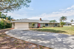 857 Robin Lane, Sebastian, FL 32958