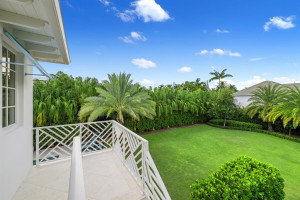 Bedroom Suites 3 and 4 Private Stairs to Pool and Gardens