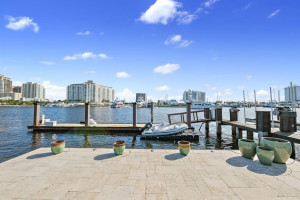 505 Idlewyld Drive, Fort Lauderdale, FL 33301