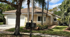 104 SW 180th Avenue, Pembroke Pines, FL 33029