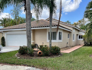 104 SW 180th Avenue, Pembroke Pines, FL 33029
