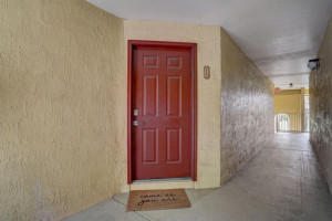 457 Vista Isles Drive, 2121, Plantation, FL 33325