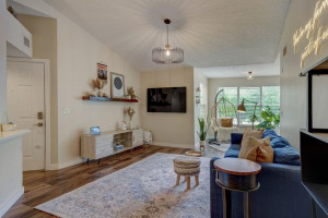 457 Vista Isles Drive, 2121, Plantation, FL 33325