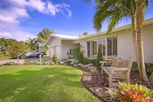 Photo for 4210 NE 22nd Terrace, Lighthouse Point, FL 33064 - Listing #FX-10418192 4210 NE 22nd Terrace, Lighthouse Point, FL 33064
