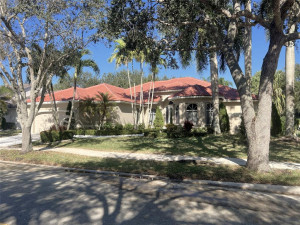 2653 Meadowood Court, Weston, FL 33332